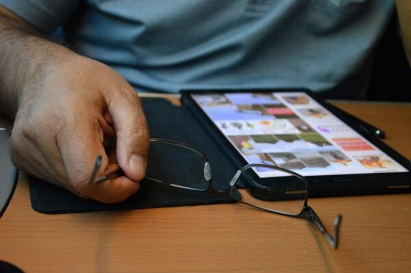 Beyond Gantt Charts: Project Tracking Evolved